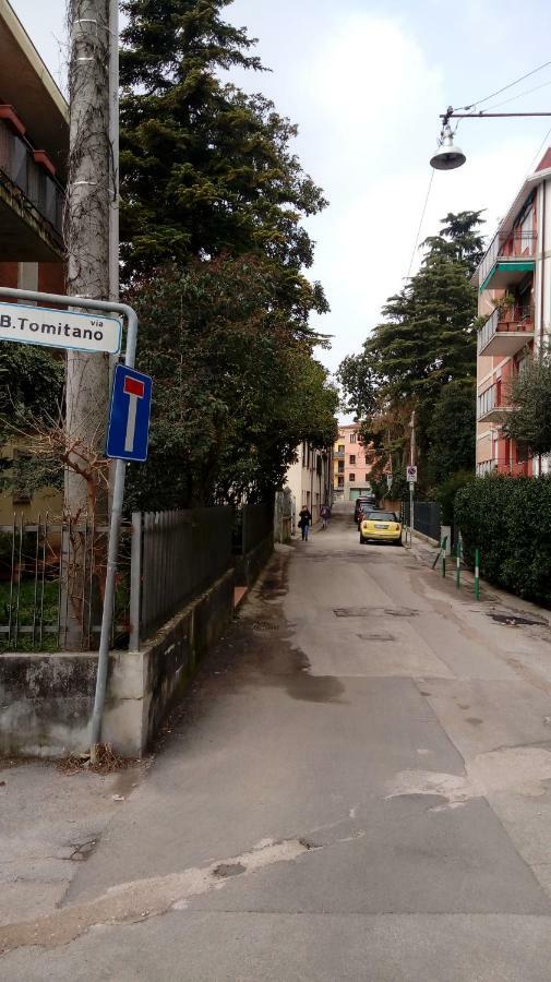 Vicino Al Prato Della Valle Intero Appartamento Parcheggio Facile Di Fronte Padwa Zewnętrze zdjęcie