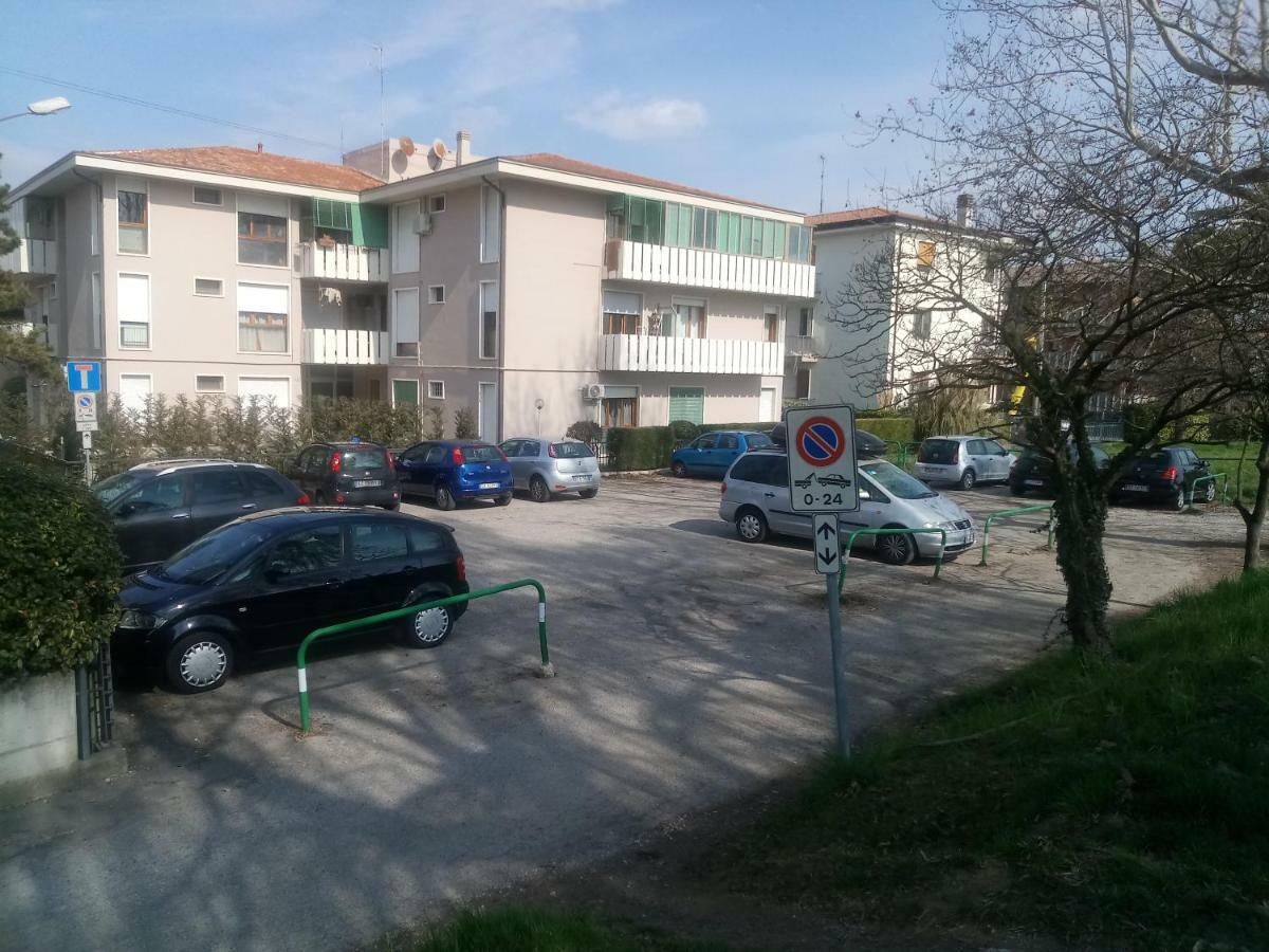 Vicino Al Prato Della Valle Intero Appartamento Parcheggio Facile Di Fronte Padwa Zewnętrze zdjęcie